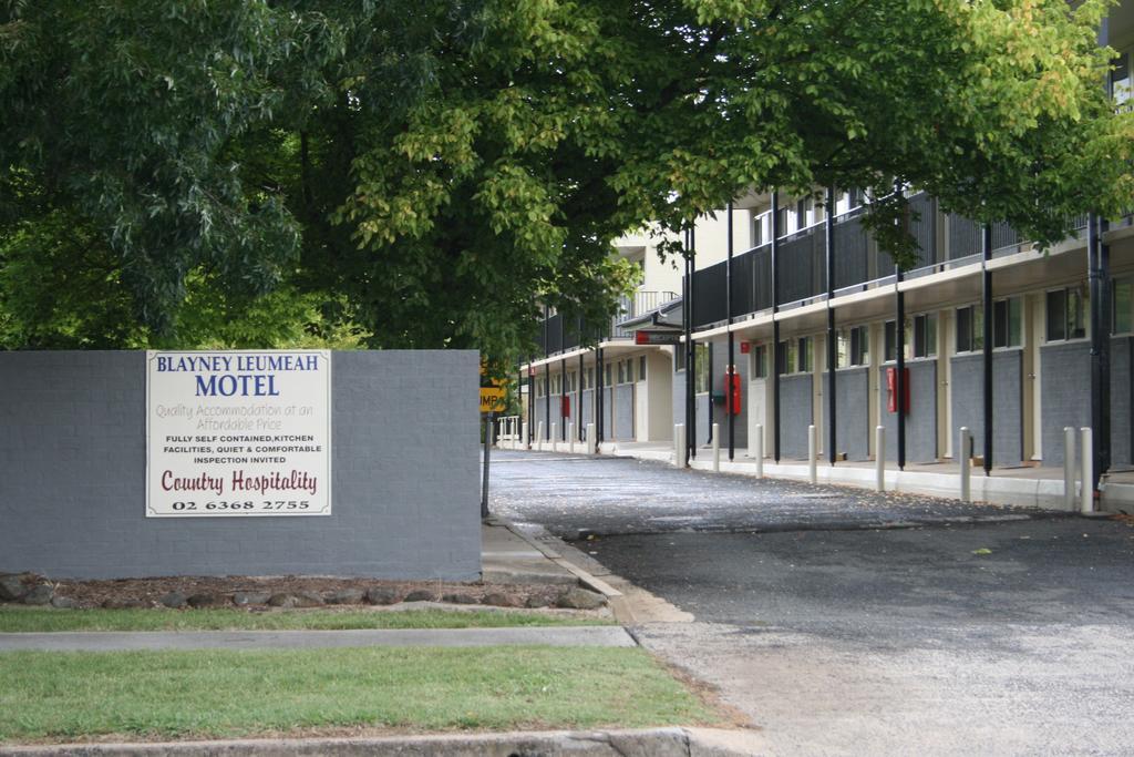 Blayney Leumeah Motel Esterno foto