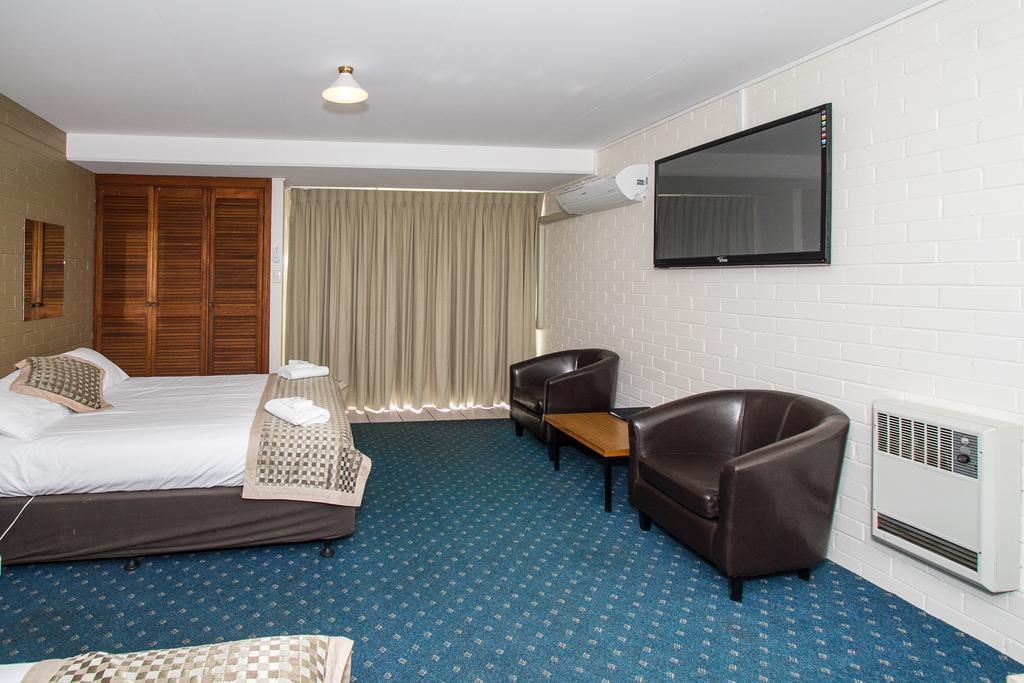 Blayney Leumeah Motel Esterno foto